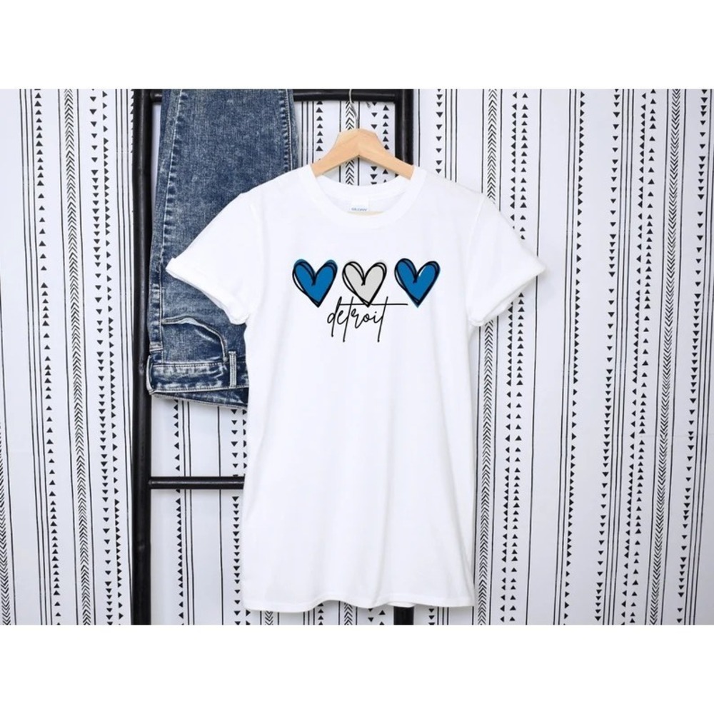 Detroit T-Shirt, Lions T-Shirt, Detroit Football T-Shirt, Detroit Heart T-Shirt